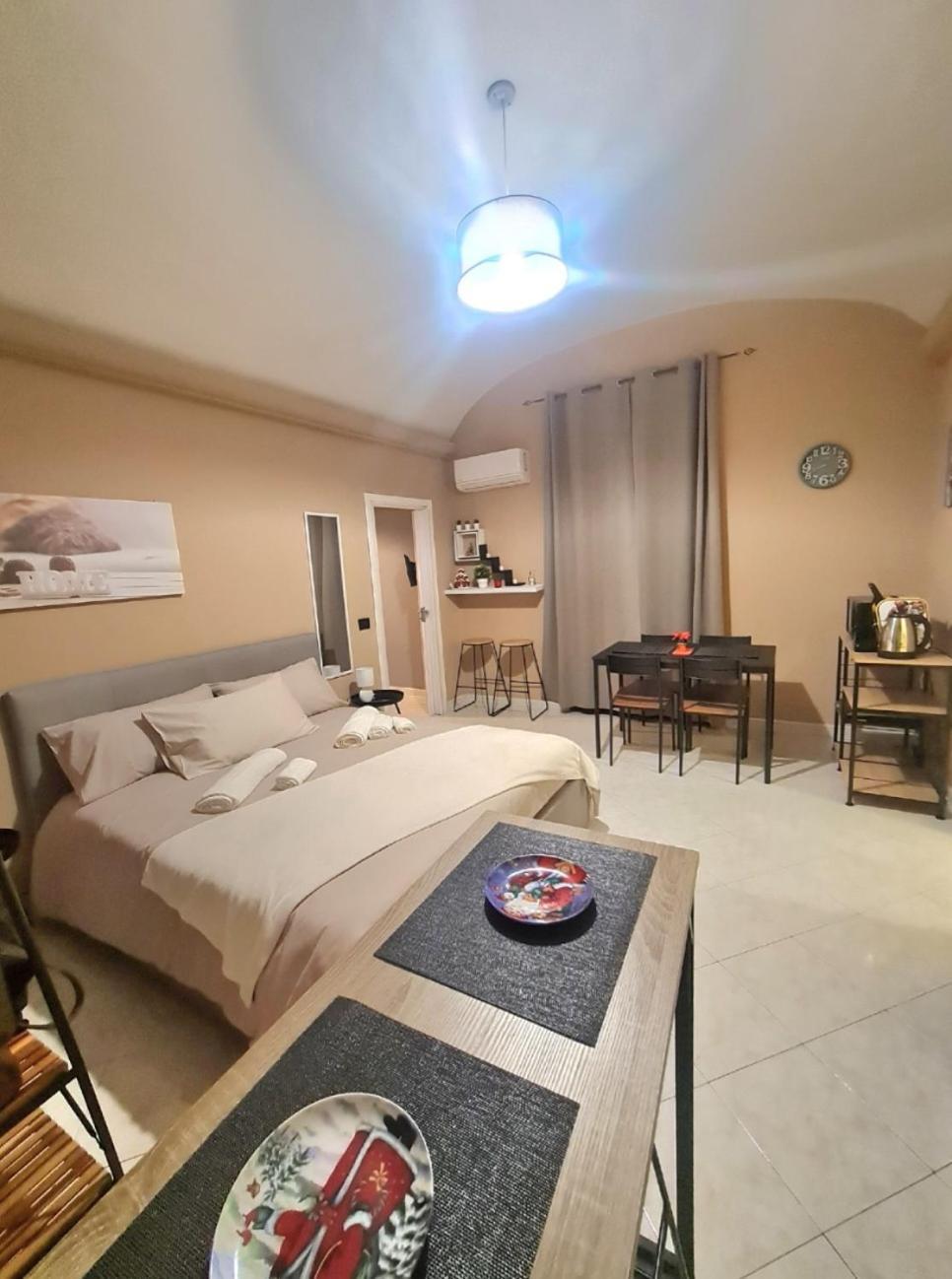 Ma Maison Etnea Aeroporto di Catania Fontana Rossa Esterno foto