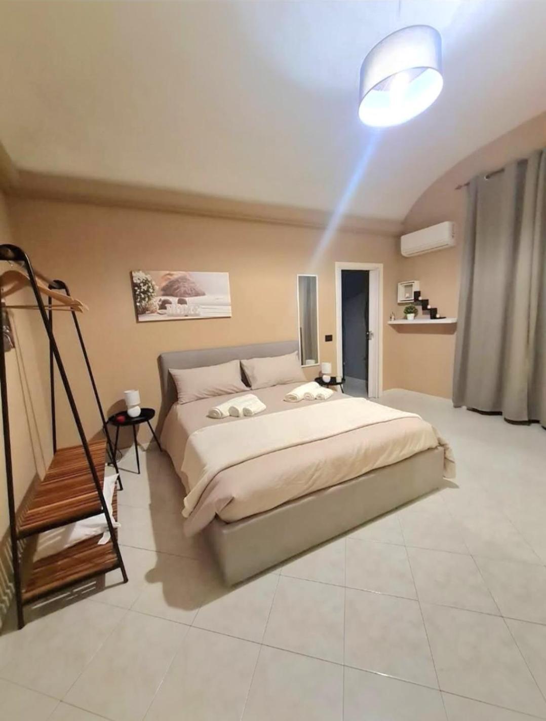 Ma Maison Etnea Aeroporto di Catania Fontana Rossa Esterno foto