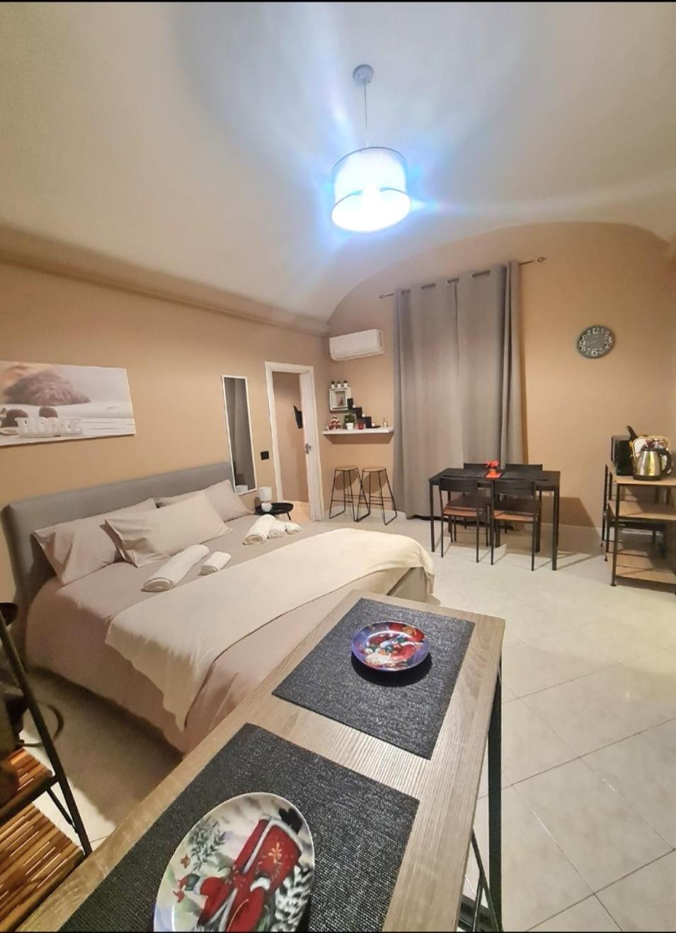 Ma Maison Etnea Aeroporto di Catania Fontana Rossa Esterno foto