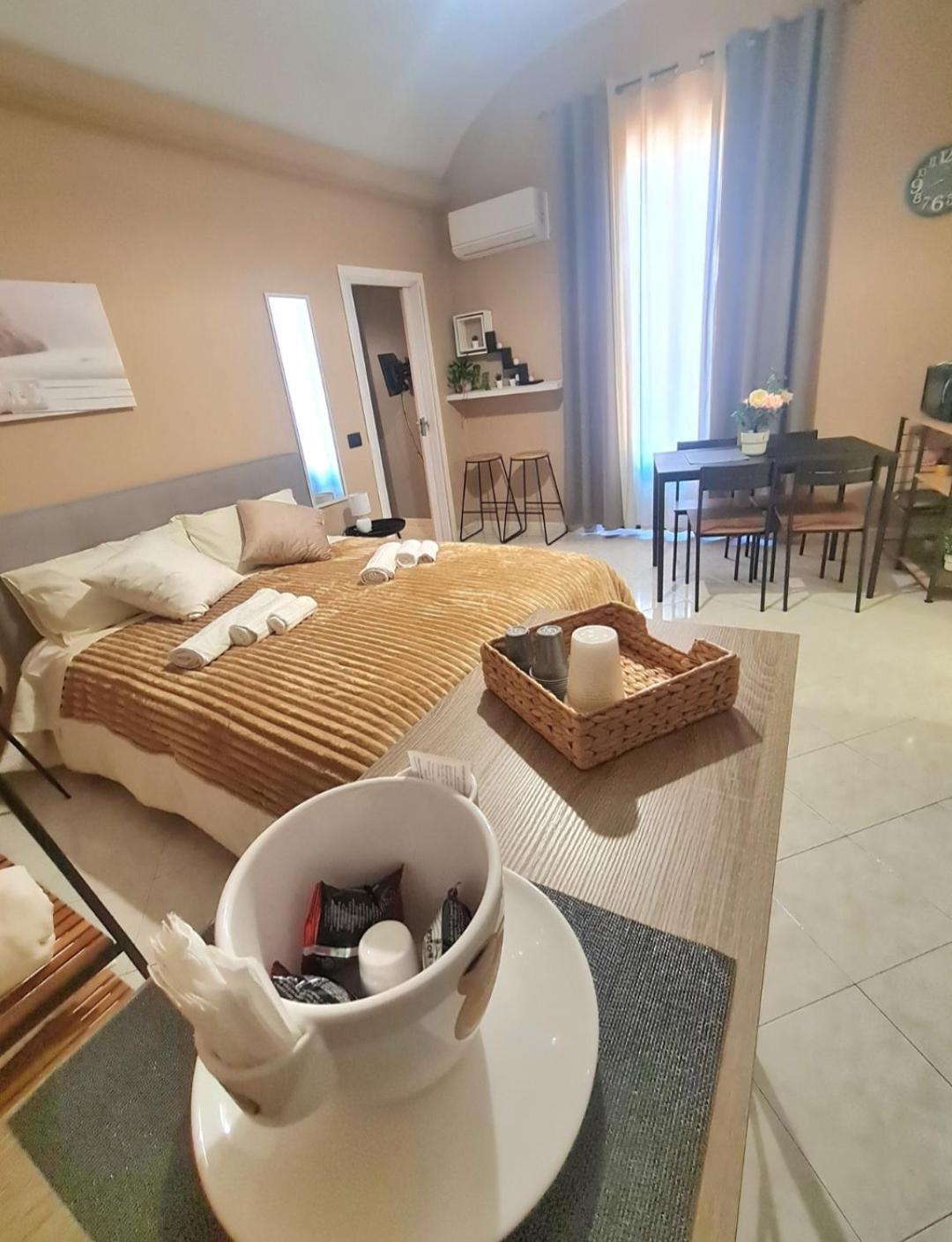 Ma Maison Etnea Aeroporto di Catania Fontana Rossa Esterno foto