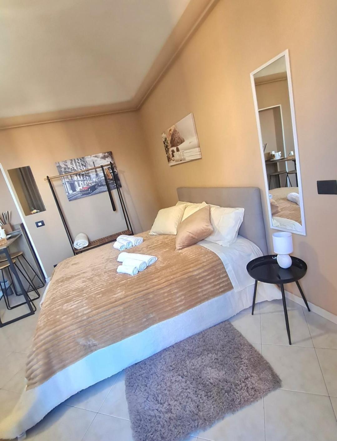 Ma Maison Etnea Aeroporto di Catania Fontana Rossa Esterno foto