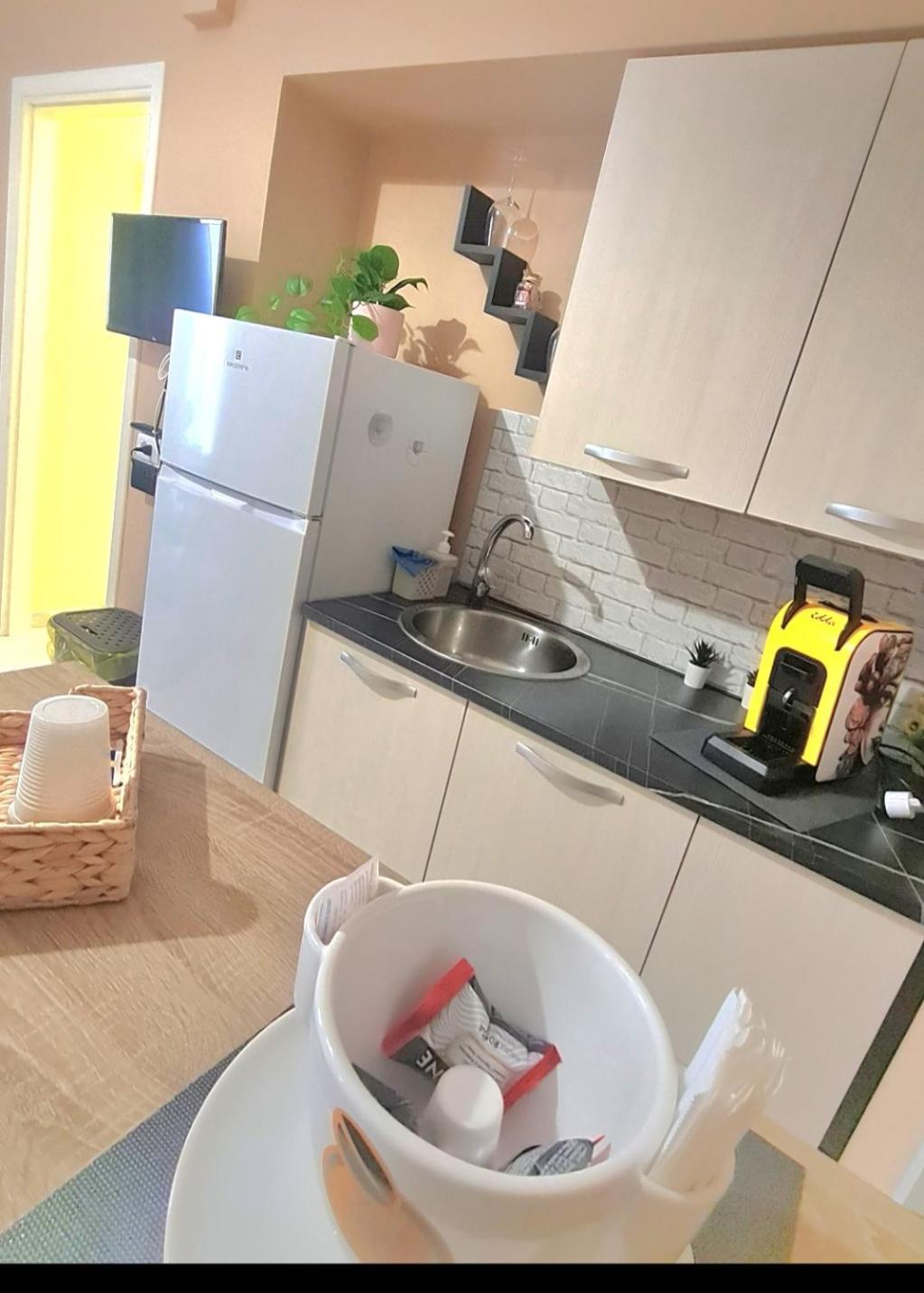 Ma Maison Etnea Aeroporto di Catania Fontana Rossa Esterno foto